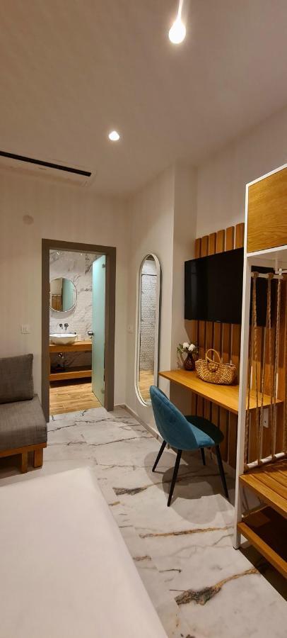 Vrasná Costa Anastasia_Sea View Suites الغرفة الصورة