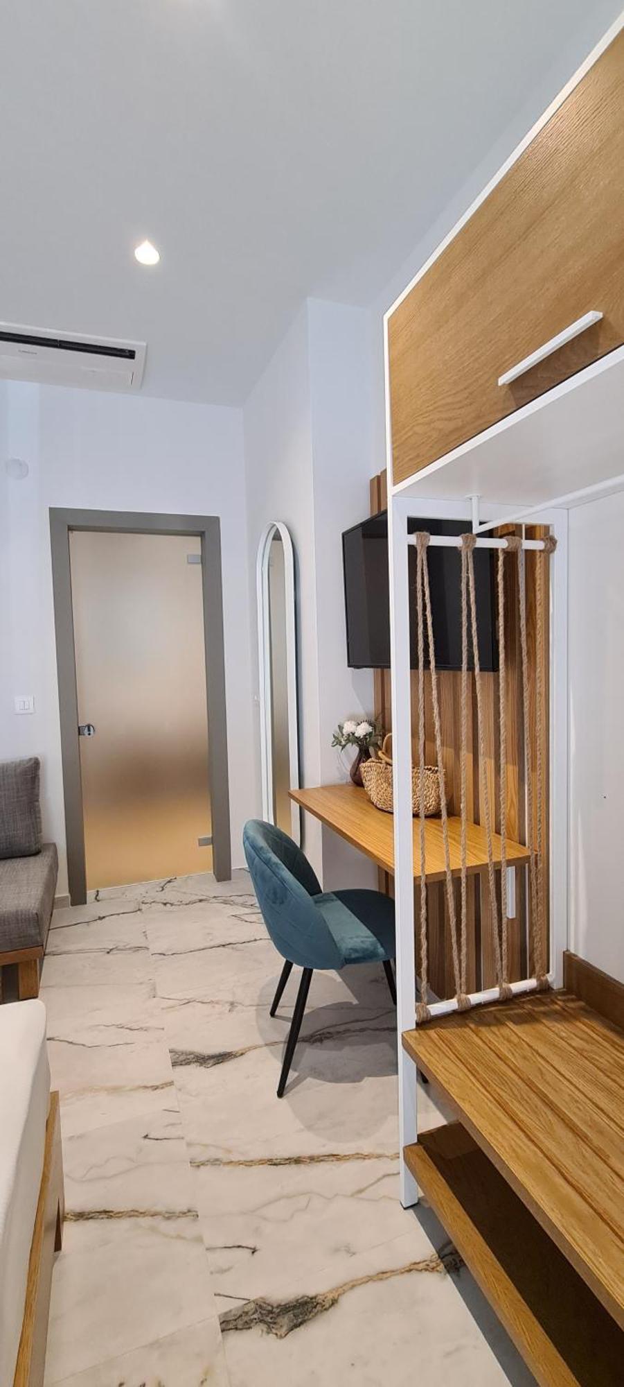 Vrasná Costa Anastasia_Sea View Suites الغرفة الصورة