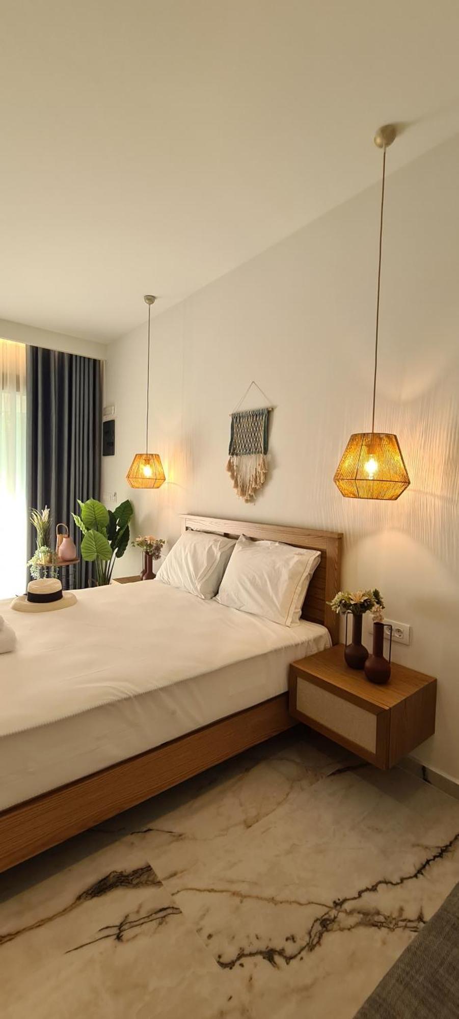 Vrasná Costa Anastasia_Sea View Suites الغرفة الصورة