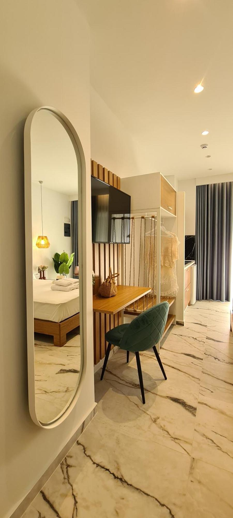 Vrasná Costa Anastasia_Sea View Suites الغرفة الصورة