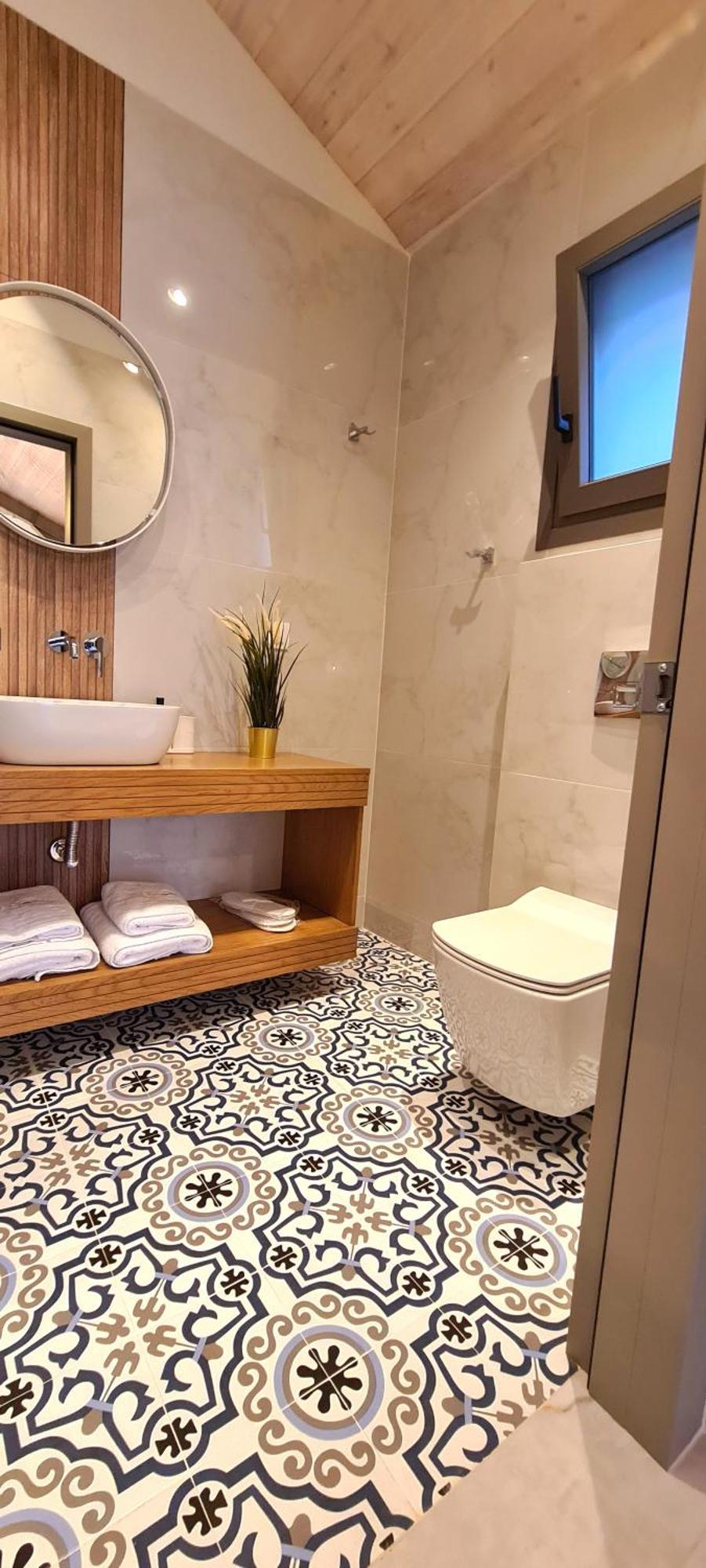 Vrasná Costa Anastasia_Sea View Suites الغرفة الصورة
