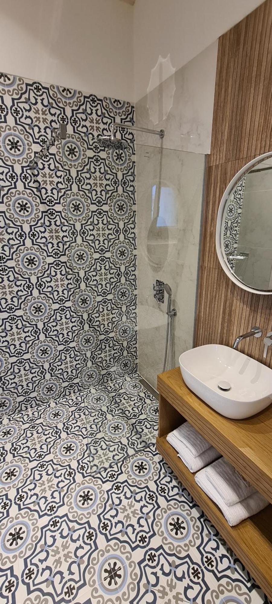 Vrasná Costa Anastasia_Sea View Suites الغرفة الصورة